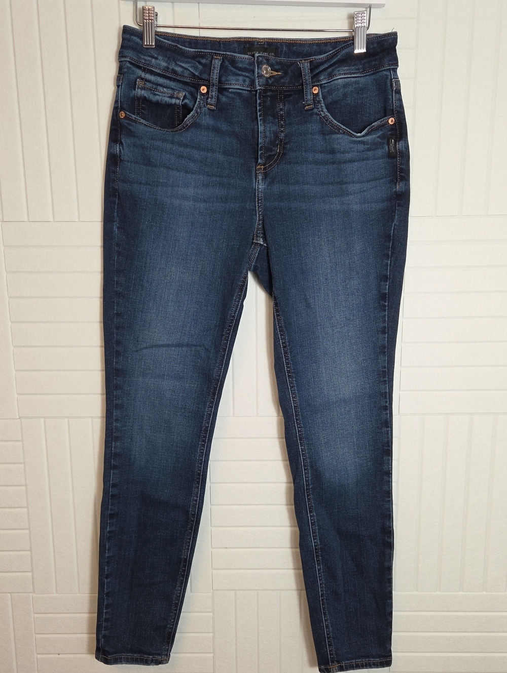 Silver Jeans Elyse Skinny Jeans Size 29